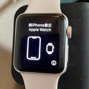 Apple Watch Series 3 (GPS, 38MM) - Silver Aluminum Case with White Sport Band